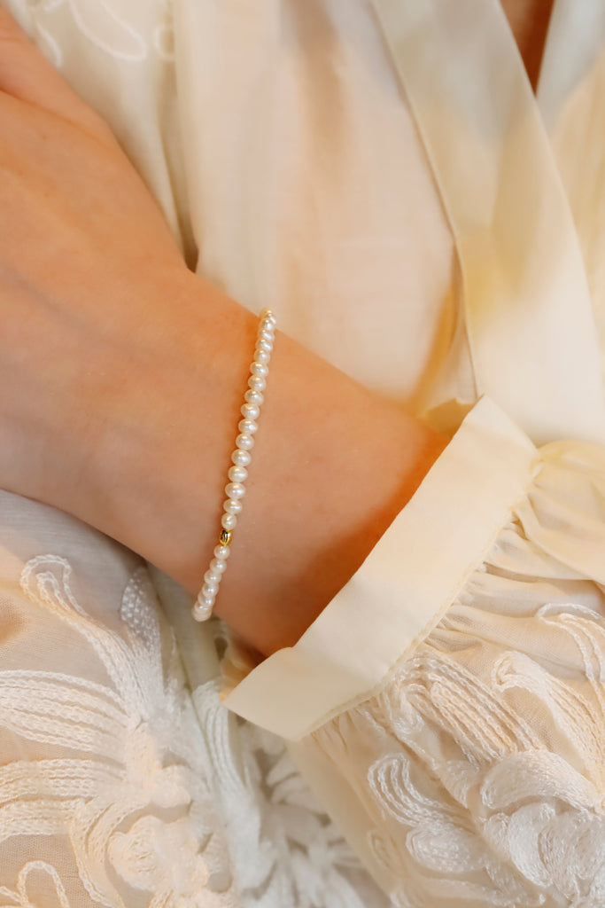 Discover Timeless Elegance with the Natural Pearl Antibes Bracelet from Jacys Mifv