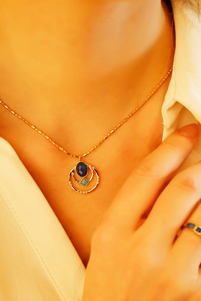 Discover the Beauty of Mineral Necklaces: A Fusion of Earth and Ocean
