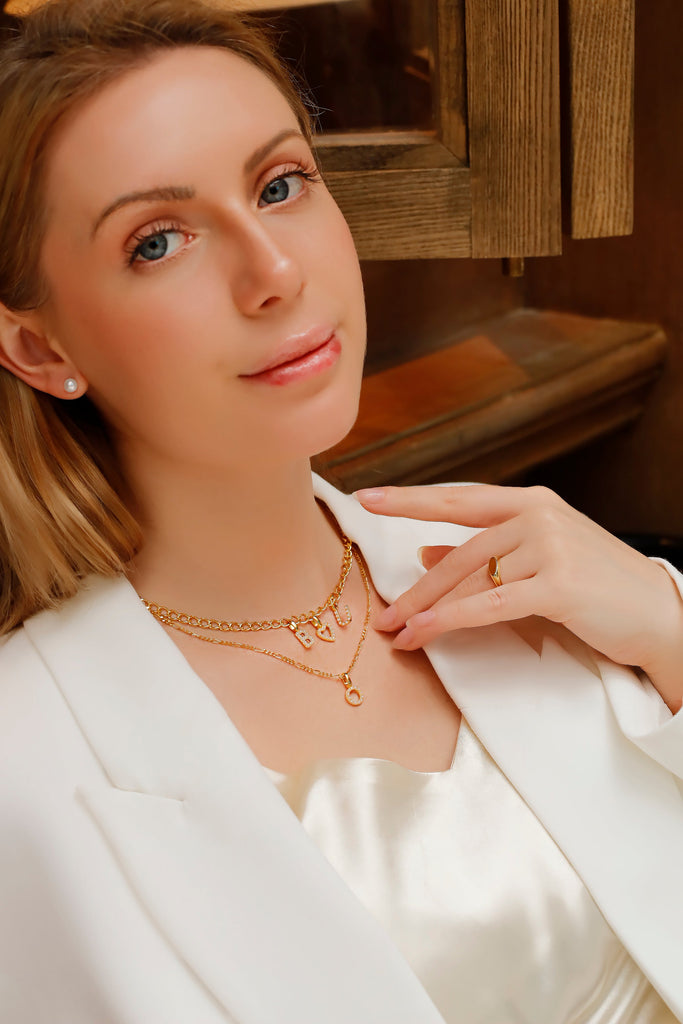 DIY Harper Pearl Letter Charm with Curb Chain Necklace & Bracelet – Your Personalized Jewelry Statement