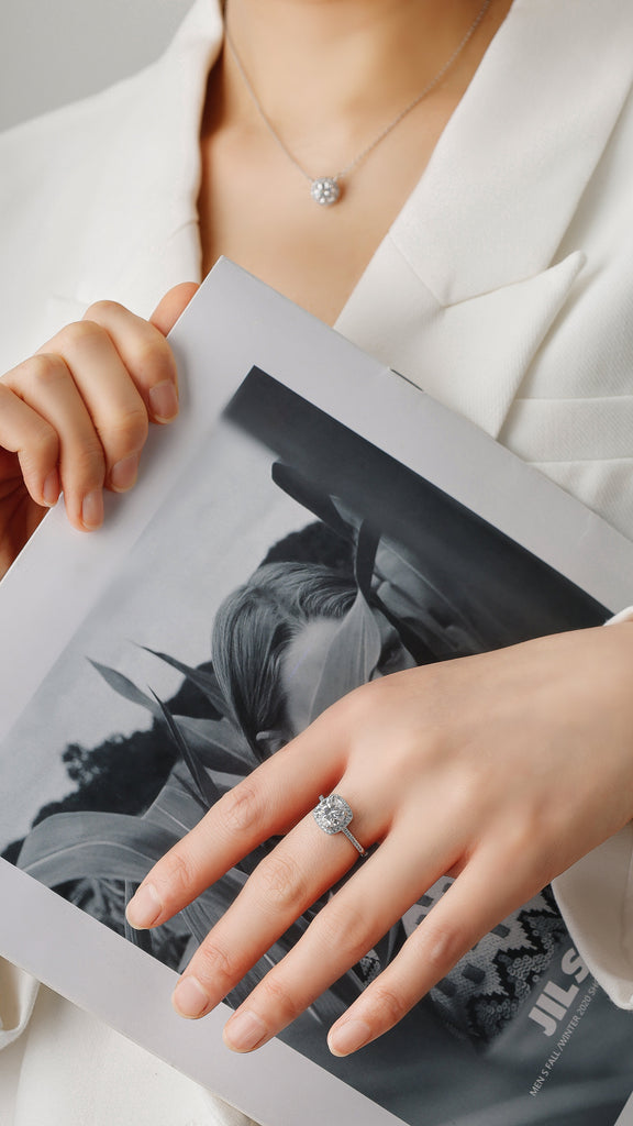 Engagement Advice: How to Choose the Perfect Ring & Create a Moment to Remember
