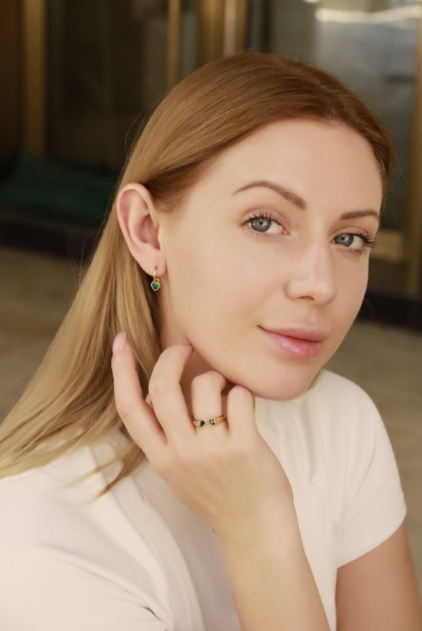 Discover the Timeless Beauty of the Emerald Stone Collection πβ¨