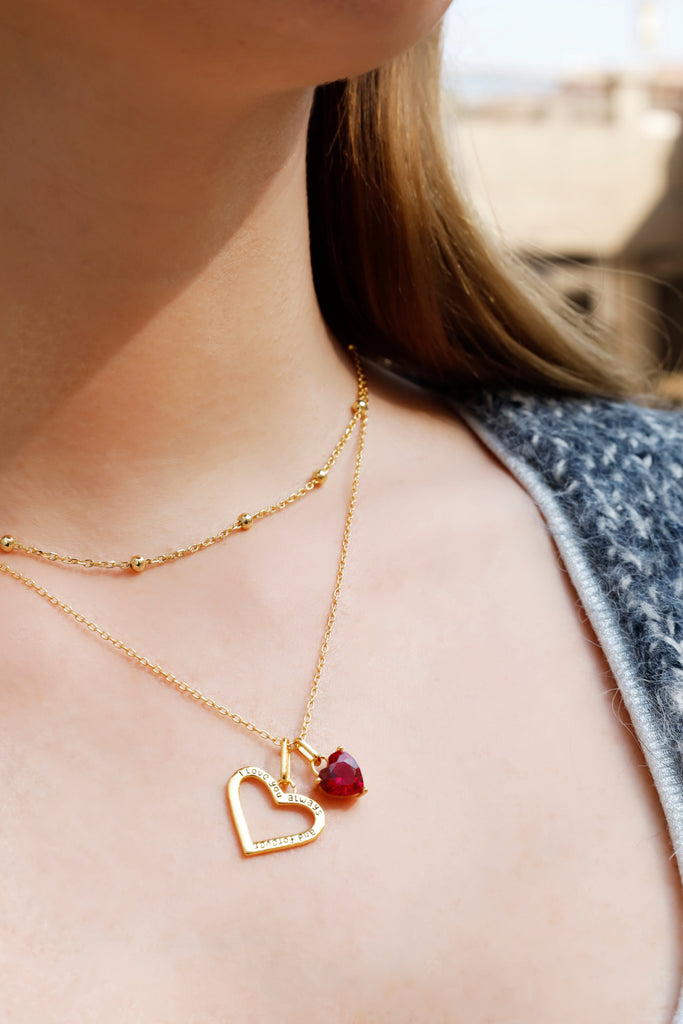 The Art of Necklace Layering: Style Your Look with Jacys Mifv