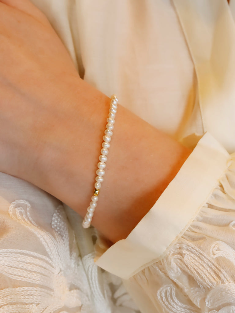 The Timeless Allure of Pearls — Discover Jacys Mifv’s Modern Pearl Jewelry